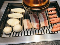 -臻牛烤肉