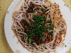 -东巴谷野生菌火锅餐厅