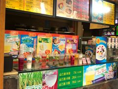 -海口骑楼小吃街