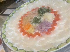 生皖鱼生捞起（生生水起）-香云轩·顺德菜(香云纱园林酒店店)