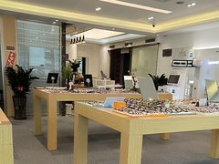 -Eziwish眼镜·蔡司授权店