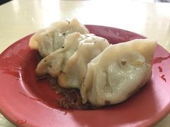 -黄阿姨锅贴大王(万航渡路店)