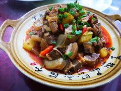 黄闷带皮牛肉-黔人百味.贵州菜