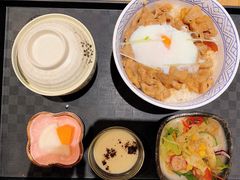 -牛気·越光米牛肉饭(水游城店)