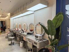 -天真蓝照相馆(杭州滨江宝龙店)