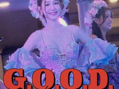 -天上人间秀ROOM88
