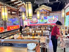 -川流不息·地道川菜·小龙虾(新松江路店)