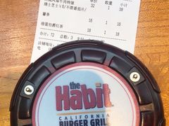 -The Habit Burger Grill 哈比特汉堡(复兴soho店)