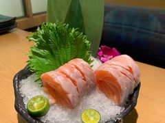 厚切三文鱼腩刺身-沼津港渔市(宏伊国际广场店)