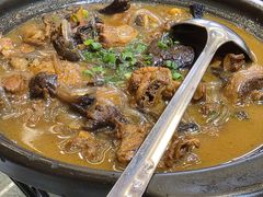 小鸡炖蘑菇-李老哈·东北菜(宋园路店)