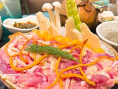 -得意咚瓜·顺德鱼生·冬瓜火锅(深圳首店)