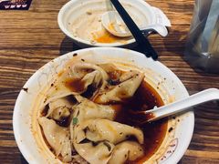 红油龙抄手-蓉李记成都名小吃(太原龙湖万达店)