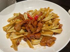 花椰菜酸炒鸭胸肉-闽和南(深圳万象城店)