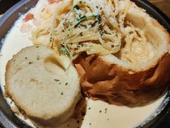 面包奶油意面-机器人火炉披萨