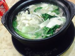 -丽虹云南过桥米线(兴工街店)
