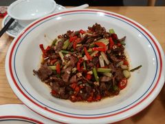 鲜炒黄牛肉-憨伢子·家常菜小食堂·有锅气の炒菜(江汉路店)