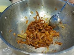 -内蒙焖面大盆骨餐馆(山大路店)