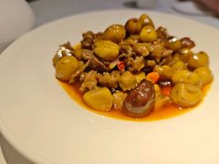 板栗烧乳鸽-琬苑鸽庄·川粤融合菜(解放碑总店)
