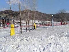 -中旅松花湖滑雪场