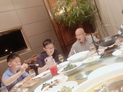 -梦都海鲜酒家(万达广场江桥店)