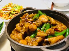 黄焖牛蛙煲-马头巷·食景园(苏州总店)