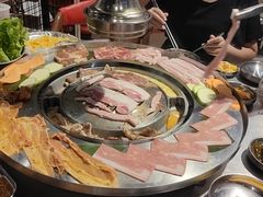-哈哈碳都·牛肋条无限自助烤肉(台江万达店)