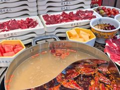 -来龍儿鲜切牛肉自助老火锅