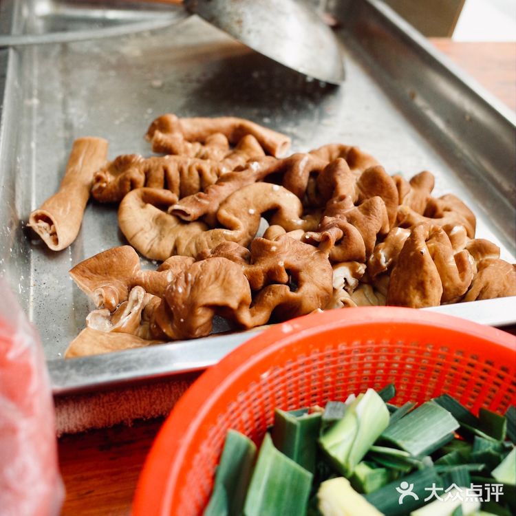 藏匿于西城路小巷的传统猪脏粉老味道