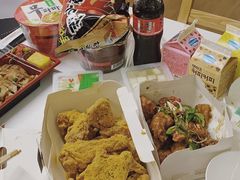 -BHC炸鸡(明洞总店)