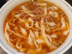 猪肉刀削面-鼓楼东街老火锅(鼓楼店)