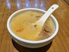 银耳雪梨汤-禾珍珠家常小馆(河南博物院店)