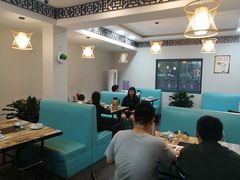 大堂-茅炒屋龙虾·烧烤·湘菜(新河路店)