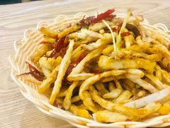 -江城燕子大排档(江汉路步行街店)