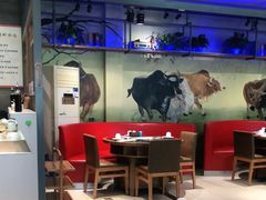 大堂-小牛海记潮汕牛肉店(永定路店)