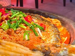 -鸣记脆皮烤鱼·海鲜烤鱼(三八广场店)