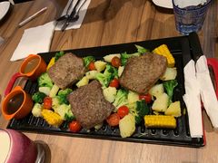 超牛联盟牛排拼盘-必胜客(天鹅湖万达店)