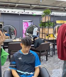 -藤野造型•烫染专业店