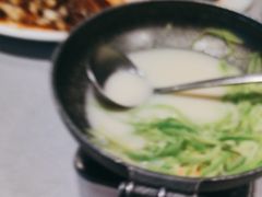 -悦海·家宴·冰花皮皮虾大锅贴(宝龙店)