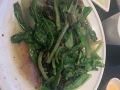 -皇城根·烤鸭·鱼头·家常菜(欧亚大观乐活城店)