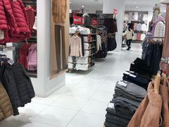 -优衣库(南京建邺万达广场店)