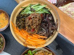 -阿山卓·野生菌火锅·纳西火塘烤肉