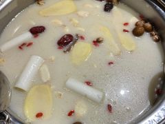 -快乐小羊·内蒙牛羊肉火锅(流花中心店)