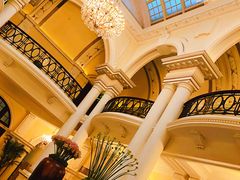 -Salon de Ville浦江汇(上海外滩华尔道夫酒店店)