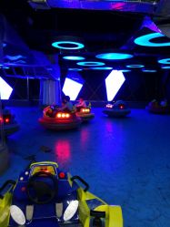 -六月巴士童乐园(抚顺罕王商场店)