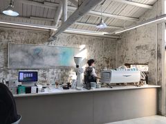 -边渡咖啡烘焙店(昙华林店)