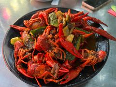 -老鄞江清水龙虾•赵赵家(江北店)
