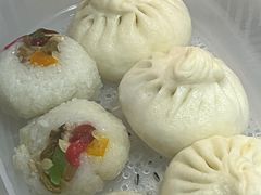 -白玉兰食品甜凤店(合生汇店)