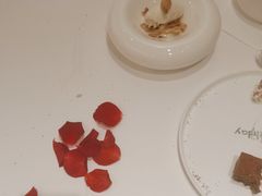 -AZUR聚(香格里拉饭店)