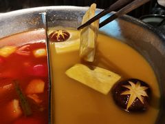 -湊湊火锅·茶憩(新中关购物中心店)