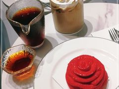 -Fridi Patisserie Cafe